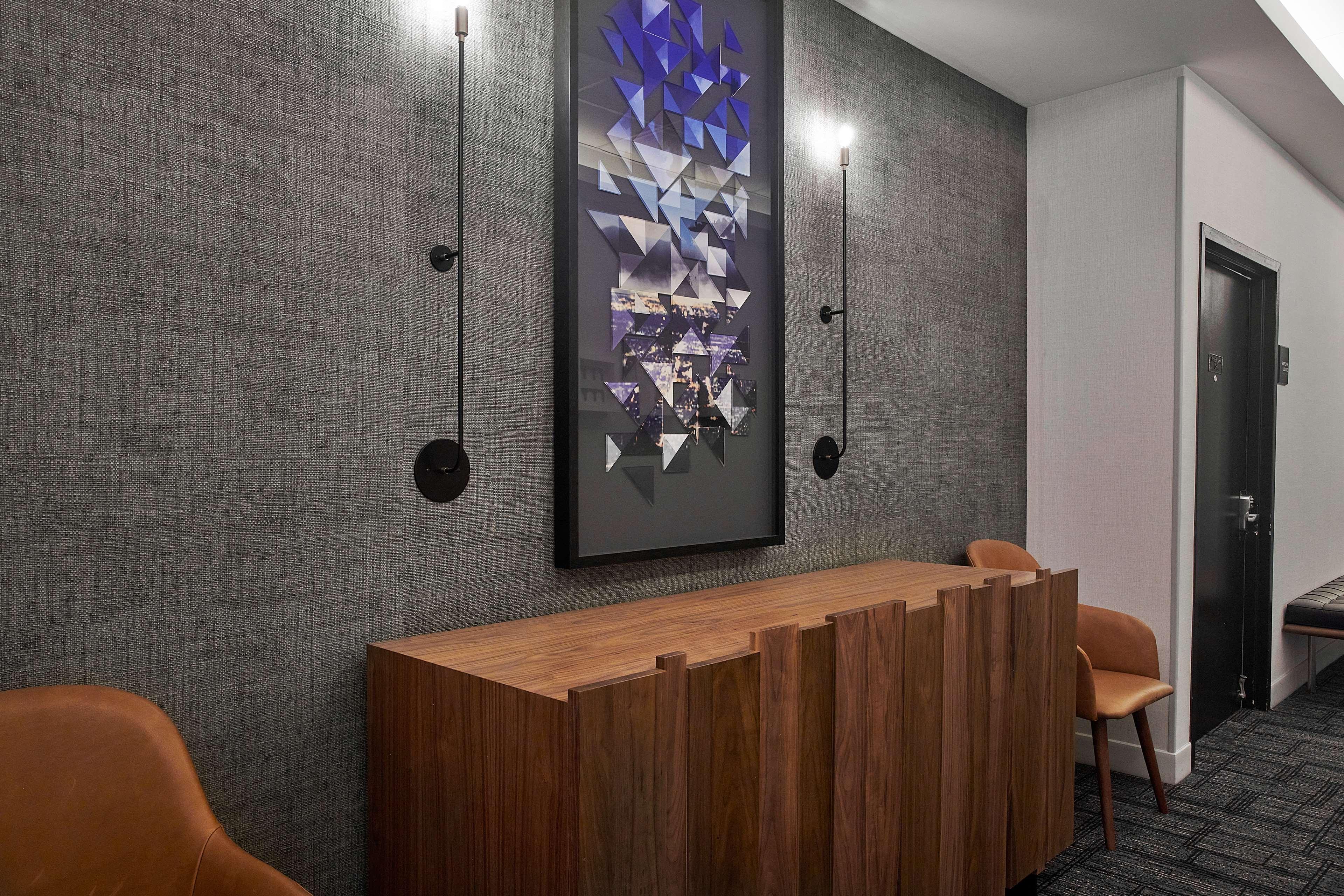 Hampton Inn & Suites Sherman Oaks Лос-Анджелес Экстерьер фото